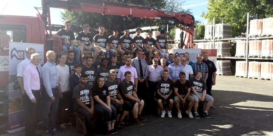 Neue „Superhelden“ im Dachdecker-Handwerk angekommen