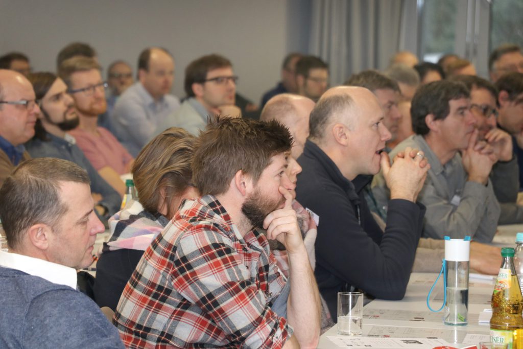 Rund 120 Teilnehmer kamen zu dem Symposium im Berufskolleg Bergisch Gladbach. Foto: Tischler NRW
