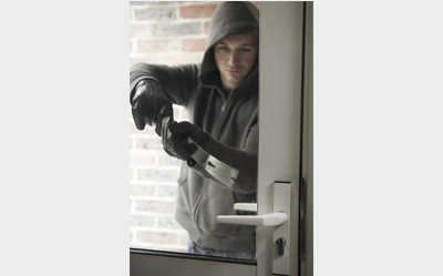 Bild: Shutterstock – SpeedKingz / ArGe Medien im ZVEH