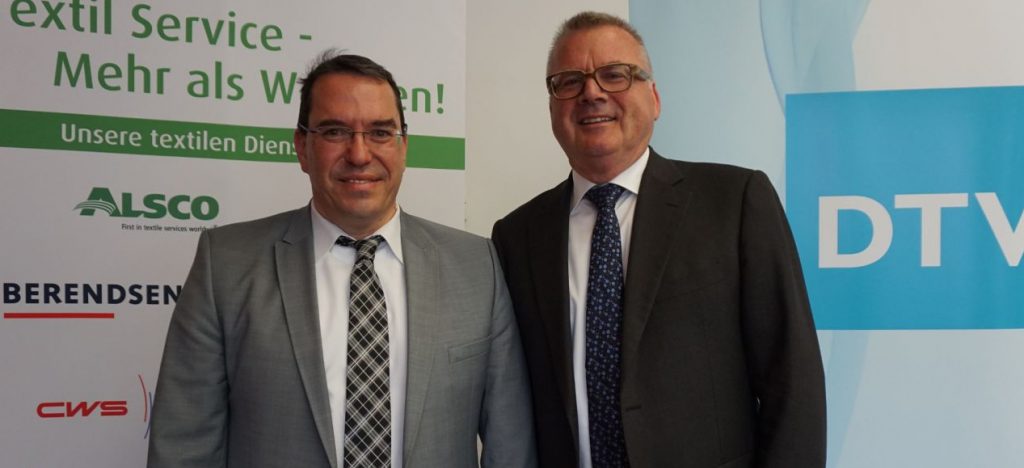 Dr. Thomas Neyers (WIRTEX, links) und Friedrich Eberhard (DTV, rechts).